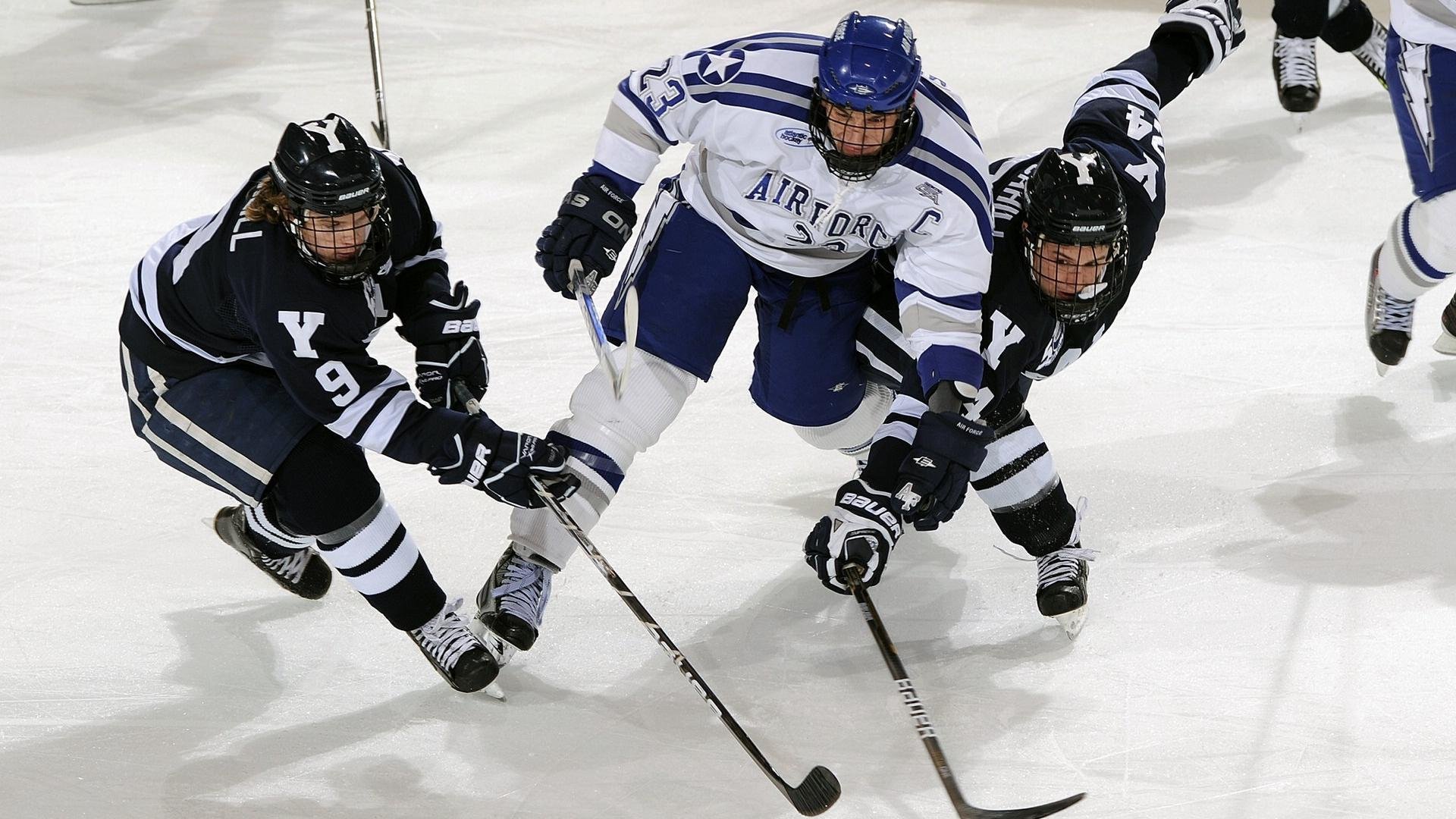 黄蜂老将鼓励年轻球员坚持日常基本功，黄蜂主帅